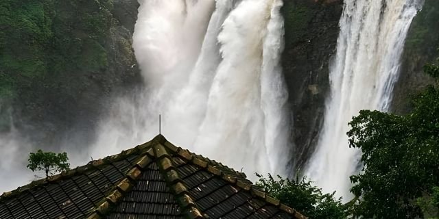 Sri Malyadri Taxi Services Tourist Place in Karnataka