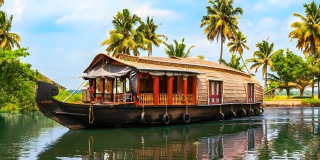 Sri Malyadri Taxi Services Tourist Place in kerala